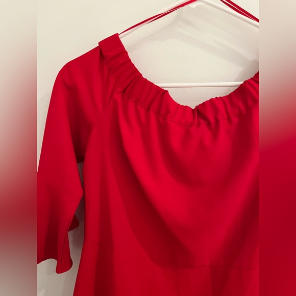 Romeo + Juliet Couture 3/4 Sleeve Off-the-Shoulder Ruffle Mini Dress Size S Red - Picture 10 of 10